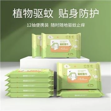 Đĩa đơn với số lượng lớn khăn giấy ẩm những